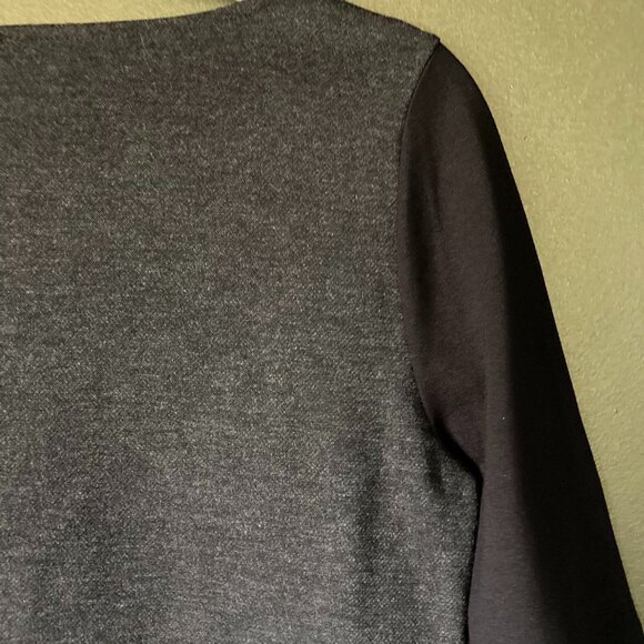 Ann Taylor Black and Grey Mixed Media pullover, Size M - Picture 3 of 7